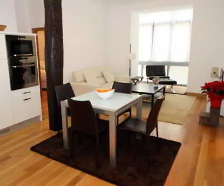 Appartement Easo 1 By Feelfree *