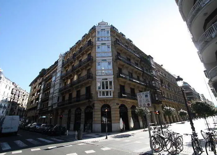 Easo 1 By Feelfree Apartment